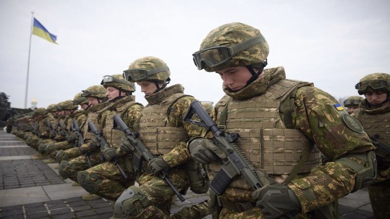 ضابط أميركي سابق: هزيمة نهائية مُرتقبة لأوكرانيا