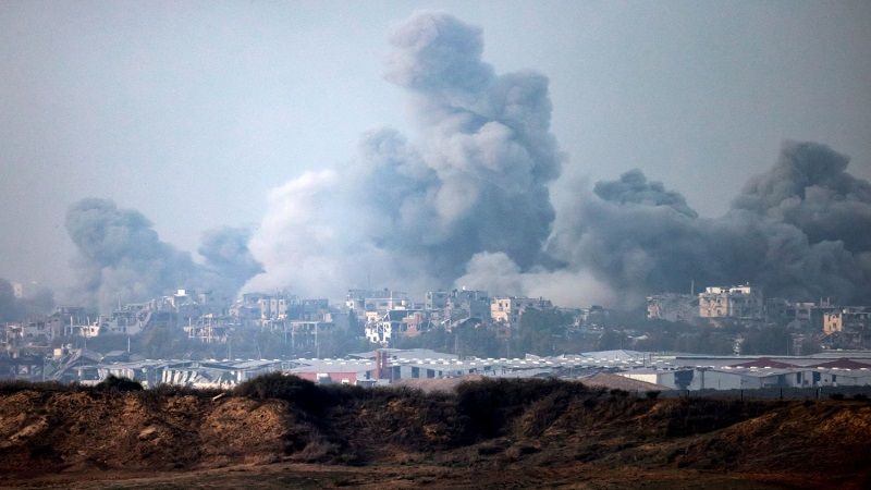 فلسطين المحتلة: شهداء وجرحى بنيران الاحتلال في حي الزيتون بمدينة غزة