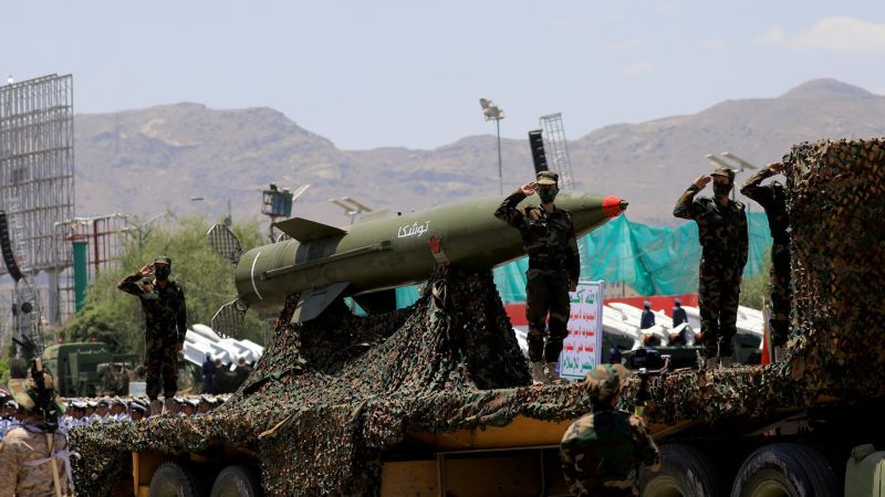 إعلام العدو منشغل بترسانة صواريخ اليمن