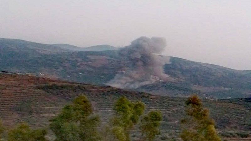 الطيران الحربي الصهيوني يشنّ غارة جوية بالصواريخ استهدفت أطراف بلدة كفركلا 