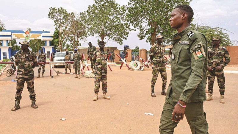 النيجر: قتلى وجرحى بهجوم إرهابي قرب الحدود مع مالي وبوركينا فاسو