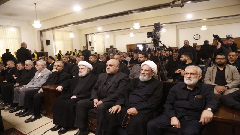 بالصور: الاحتفال التأبيني الذي يقيمه حزب الله للشهيد القائد محمد نعمة ناصر