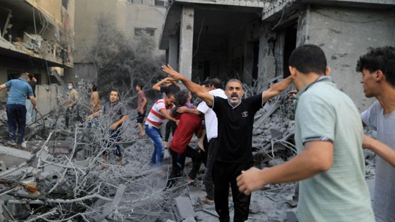 لليوم الـ279.. قصف جوي ومدفعي متواصل على قطاع غزة
