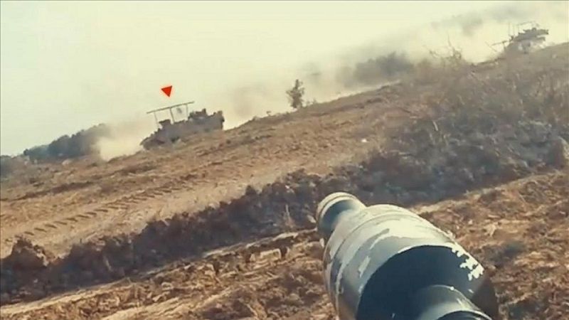 فلسطين المحتلة: كتائب القسام تستهدف دبابة "ميركافا" صهيونية بقذيفة "الياسين 105" شرق مدينة رفح جنوب قطاع غزة