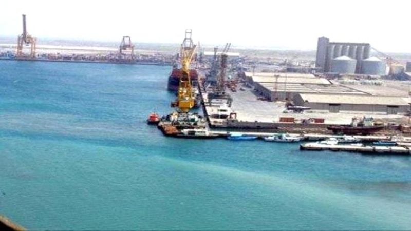 وزير النقل اليمني عبد الوهاب الدرّة يؤكد انتظام دخول السفن إلى أرصفة ميناء الحديدة واستقرار الوضع في الميناء