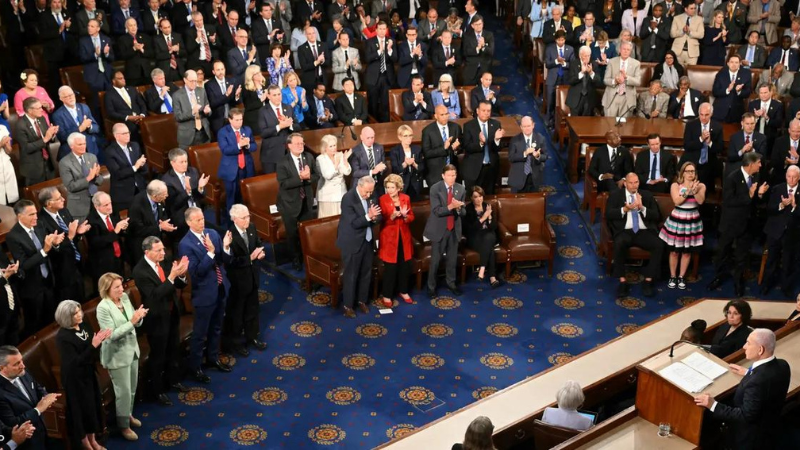 نتنياهو يطلب أمام الكونغرس مزيدًا من الدعم الأميركي