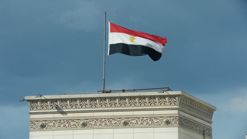 الخارجية المصرية: نحذر من أخطار فتح جبهة حرب جديدة مع لبنان في أعقاب ضربة الجولان