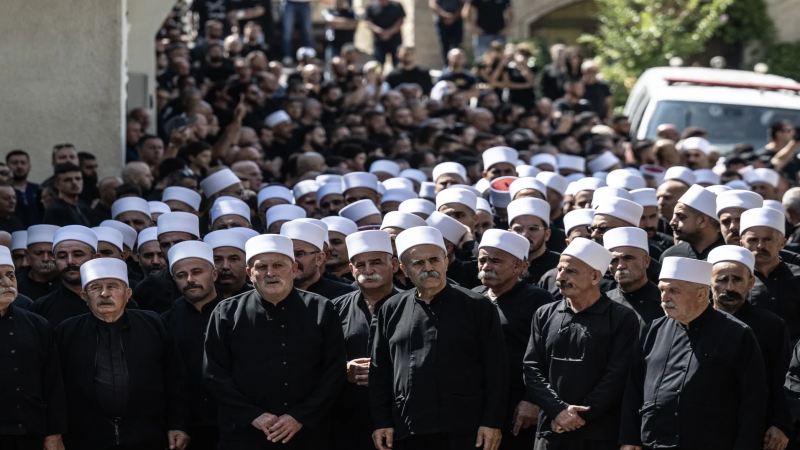 أهالي الجولان يحتجون ضد زيارة نتنياهو لمجدل شمس