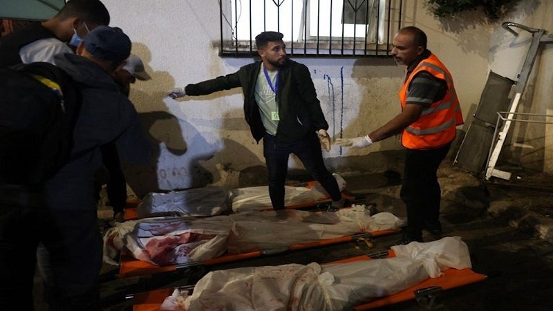 فلسطين المحتلة| انتشال جثامين 20 شهيدًا من رفح وشرق خانيونس جنوبي قطاع غزة بعد انسحاب الاحتلال