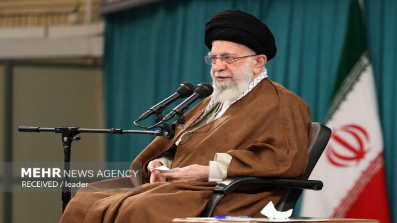 إيران| الإمام الخامنئي: القائد هنية ارتقى شهيدًا ليلة أمس وجبهة المقاومة العظيمة في حداد