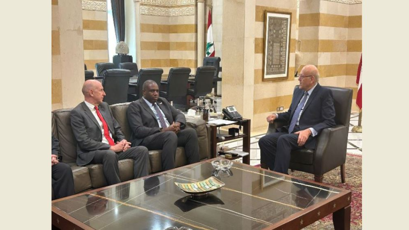 لبنان| وزيرا الخارجية والحرب البريطانيين يزوران ميقاتي 