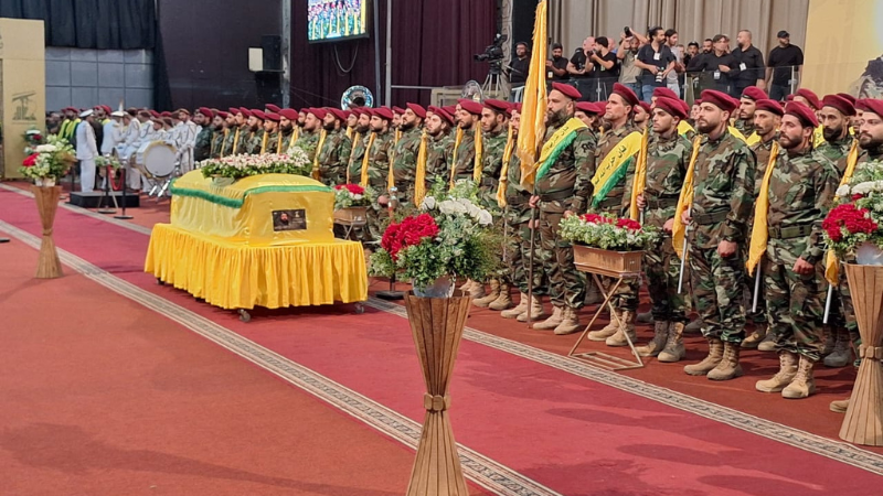 بالصور: حزب الله يُشيّع القائد الجهادي الكبير السيّد فؤاد شكر