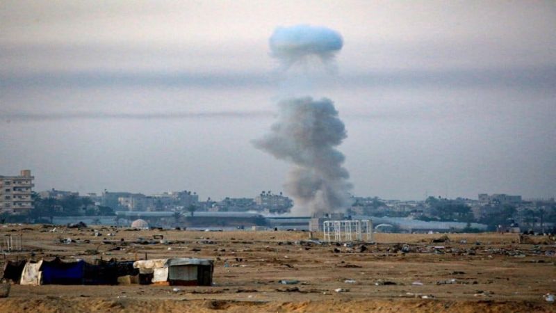  فلسطين | قصف مدفعي صهيوني على المناطق الشرقية لمخيمي البريج والمغازي وسط قطاع غزة