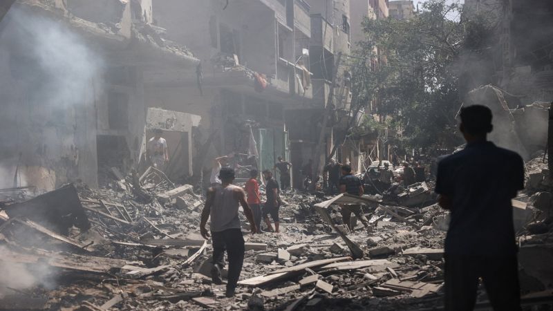 شهداء في قصف منزل بصاروخ استطلاع في شارع عشرين وسط مخيم النصيرات