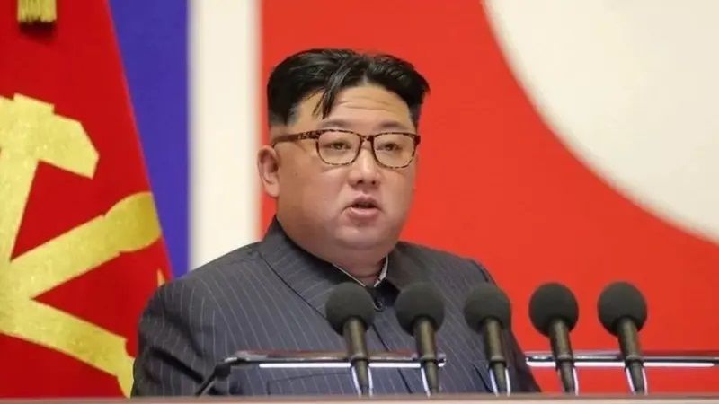 زعيم كوريا الشمالية: تخزين وتطوير الأسلحة النووية أفضل سبيل لمواجهة الولايات المتحدة