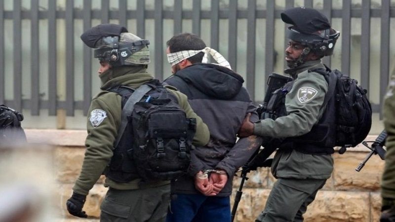 فلسطين | قوات الاحتلال تعتقل شابًا من البلدة القديمة خلال اقتحام مدينة نابلس