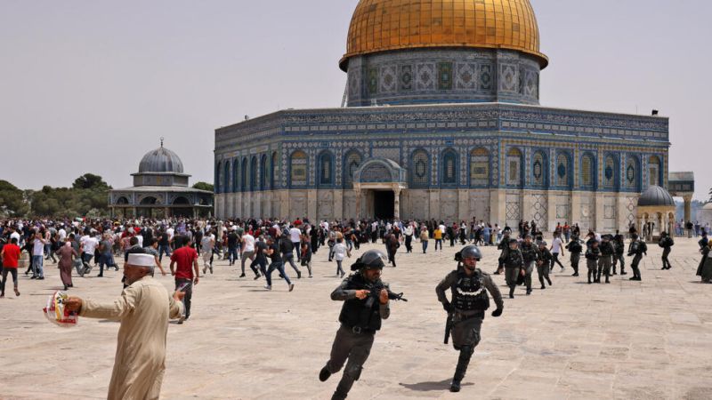 فلسطين المحتلة| اقتحام نحو 200 مستوطن صهيوني المسجد الأقصى في ذكرى "خراب الهيكل"