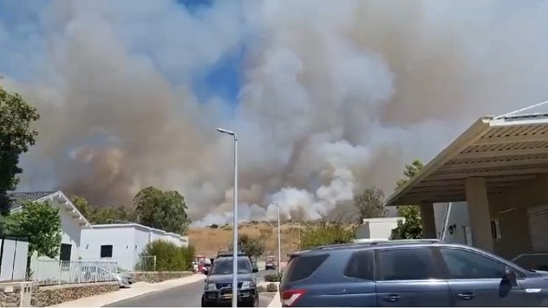 إعلام العدو: سقوط عدد من القذائف الصاروخية في منطقة المطلة