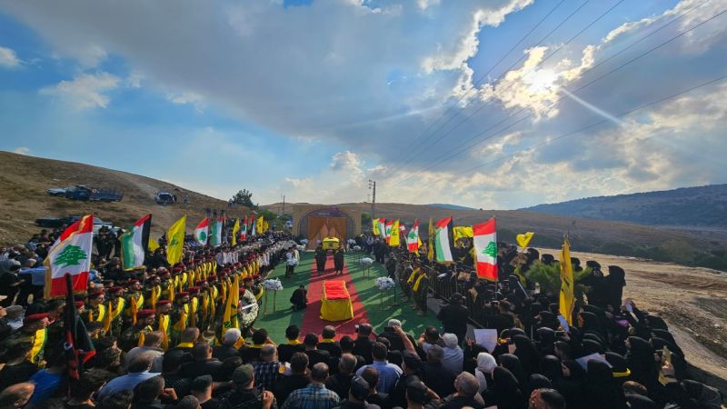 بالصور| حزب الله يشيّع الشهيد على طريق القدس حسن ماضي في بلدة ميدون