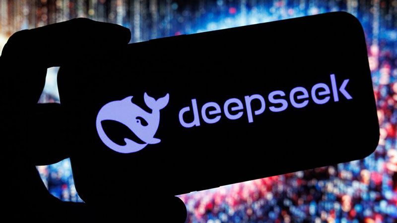 كاتب أميركي: الصين تحقق نصرًا إستراتيجيًا مع "DeepSeek"