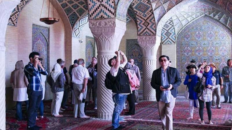 إيران: الغاء تأشيرة السفر للسياح الصينيين
