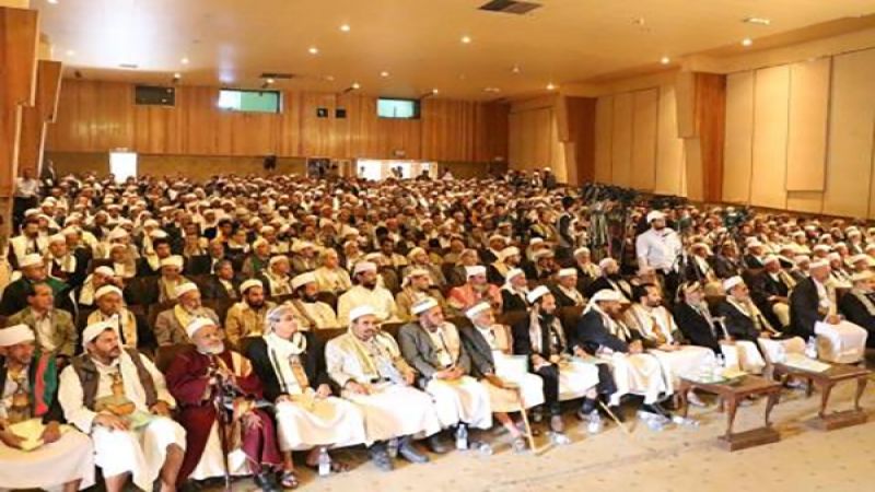 علماء اليمن يشيدون بموقف الفلسطينيين بطرد خونة الخليج من المسجد الأقصى