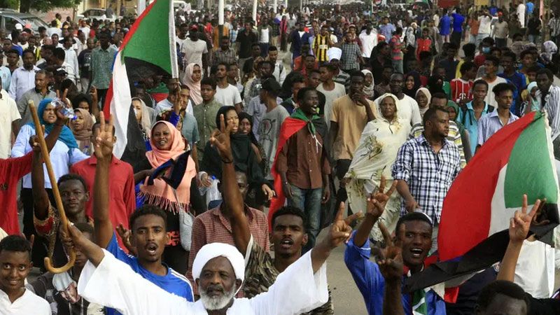 المصادقة على اتفاق كامل للمرحلة الانتقالية في السودان