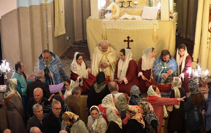مسيحيو إيران يحتفلون بعيد الفصح في طهران
