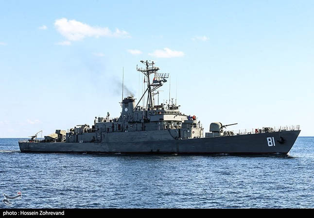 صور.. اليوم الثاني للمناورات البحرية المشتركة بين إيران وروسيا والصين