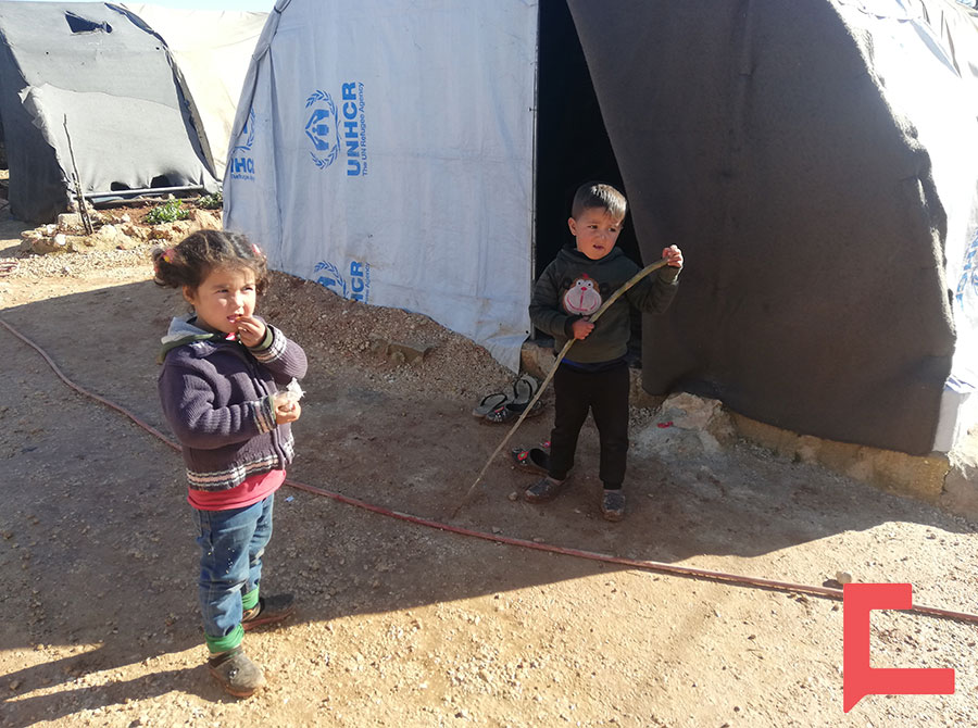 "العهد" في مخيمات الأكراد الفارين من عفرين: أين المنظمات الدولية؟