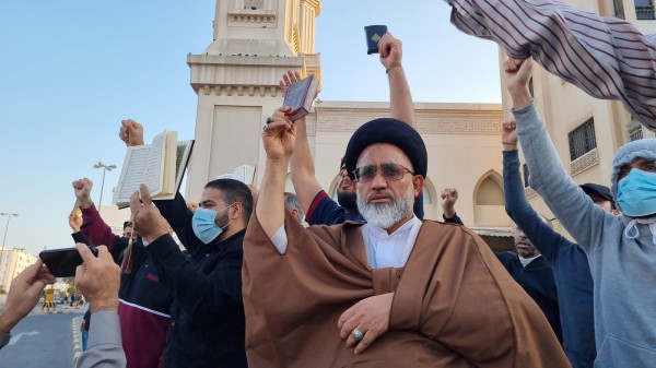 البحرينيون يتحدّون قمع السلطات ويتظاهرون تنديدًا بحرق القرآن في السويد