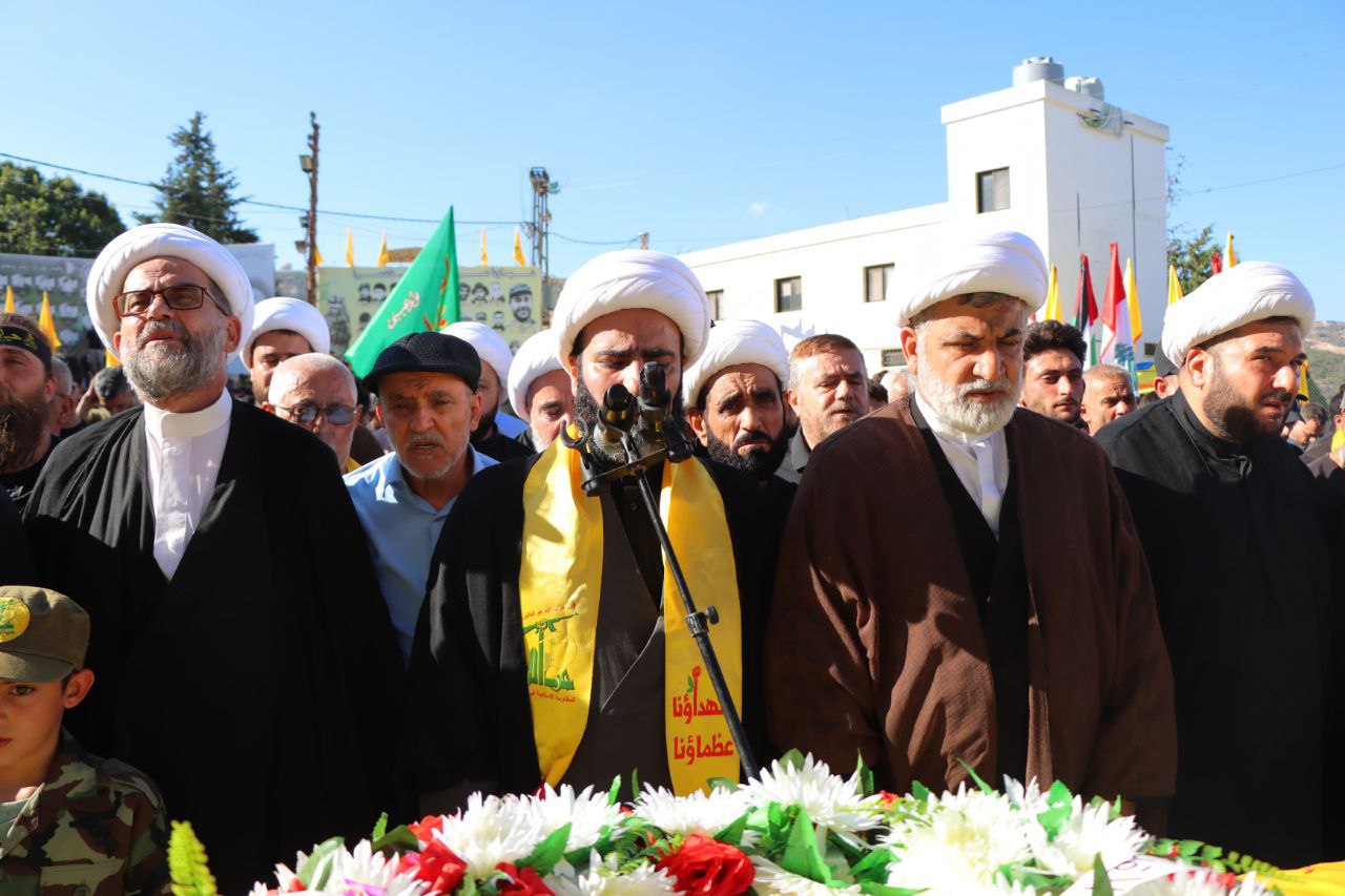 حزب الله يُشيّع الشهيد على طريق القدس حسن ملك في بلدة بيت ليف